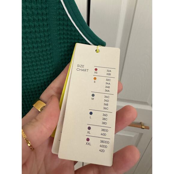 NWT! Target All in Motion Green longline sports bra - Picture 4 of 8